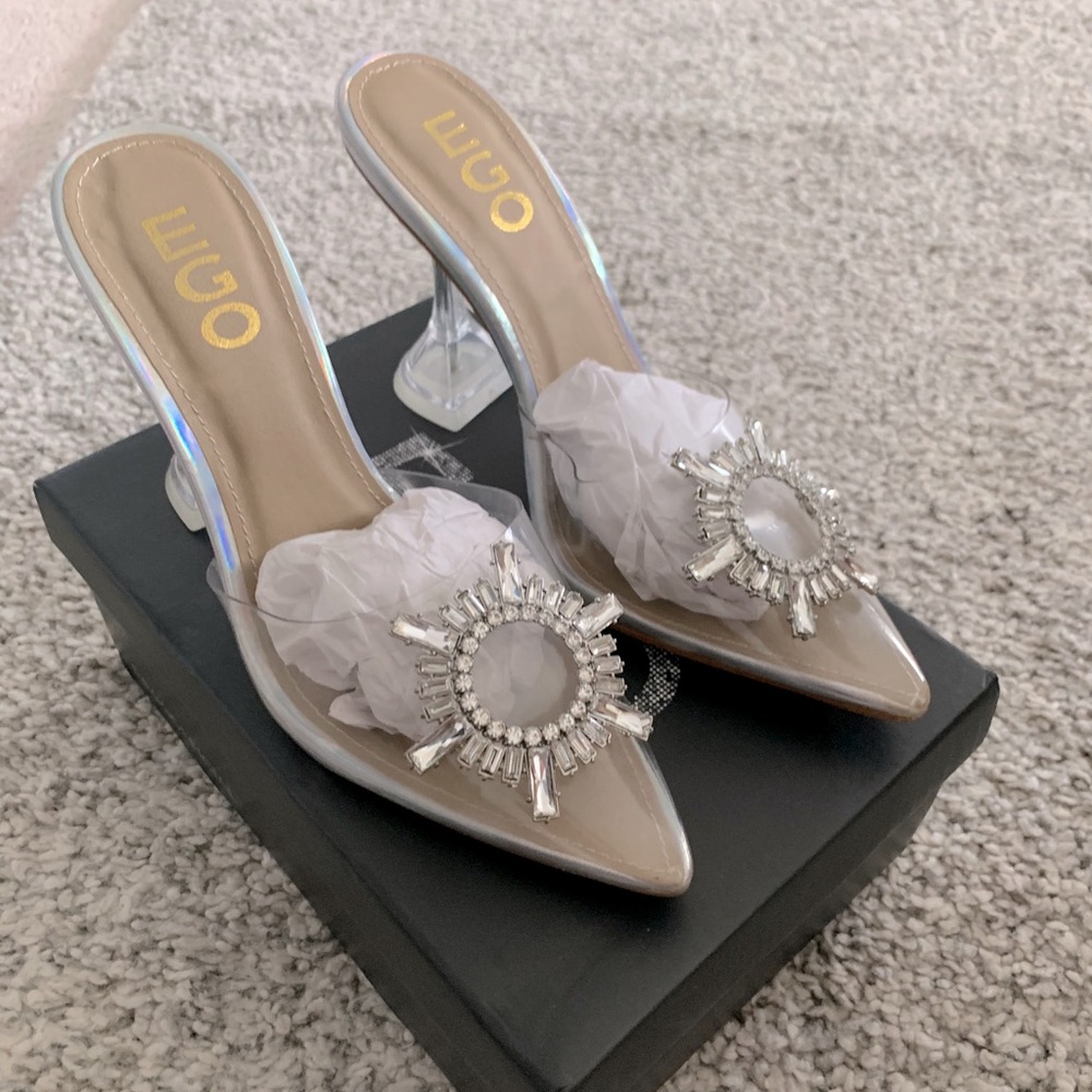 NWT Clear embellished heels